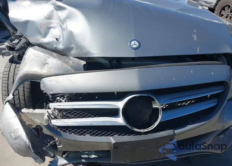 2015 Mercedes-Benz C 300 из США, поврежденный, VIN 55SWF4JBXFU095675